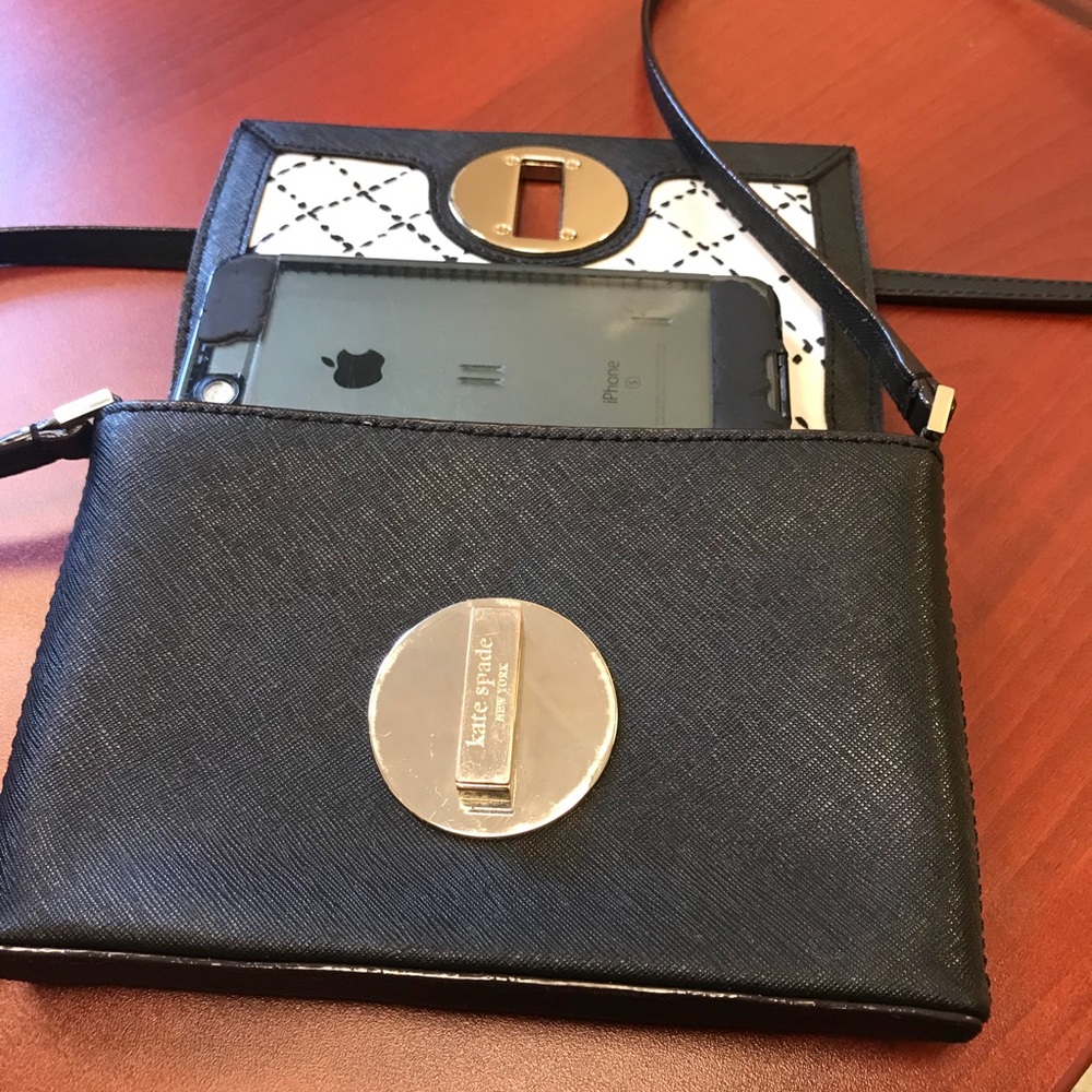 Kate Spade Cross Body - Picture 5 of 7